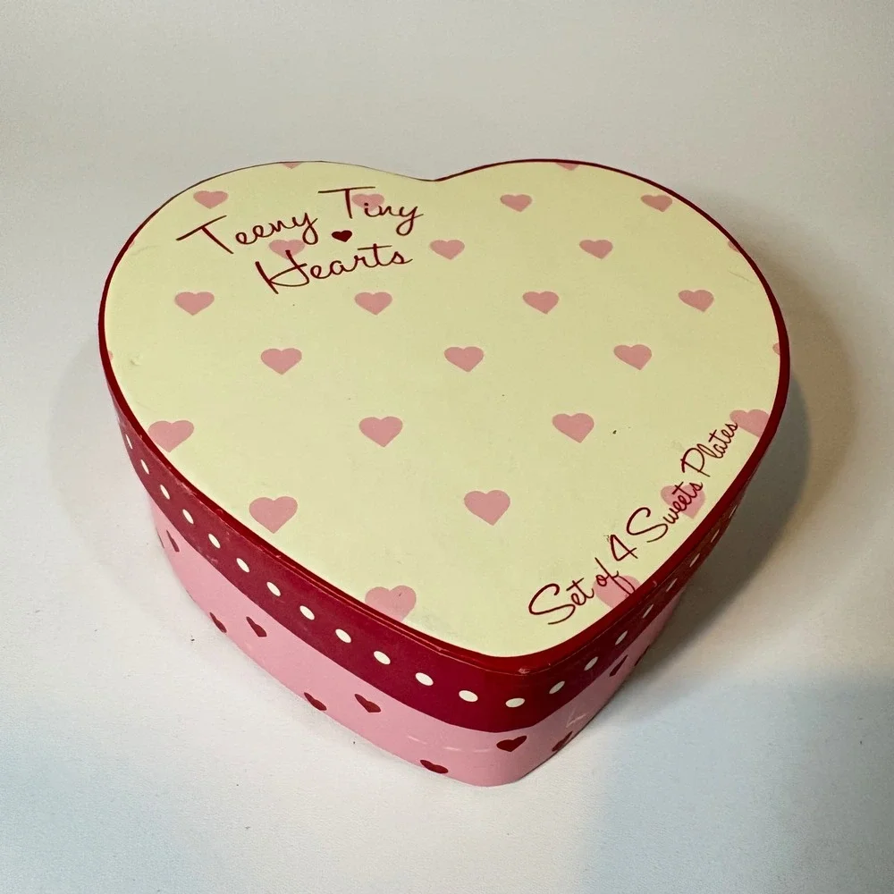 Rosanna Teeny Tiny Hearts Set of 4 Sweets Plates Valentine Heart Shaped Ceramic